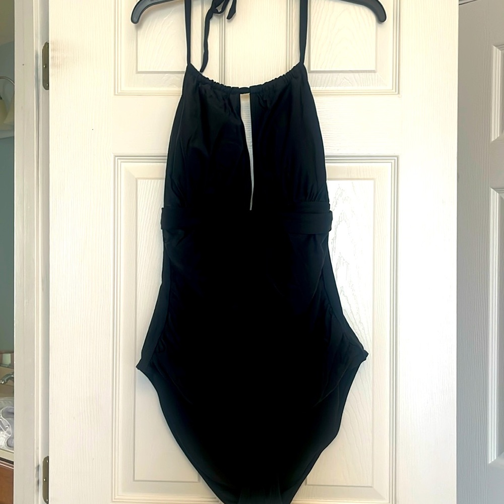 ⭐️NWT black one piece bathing suit 4XL